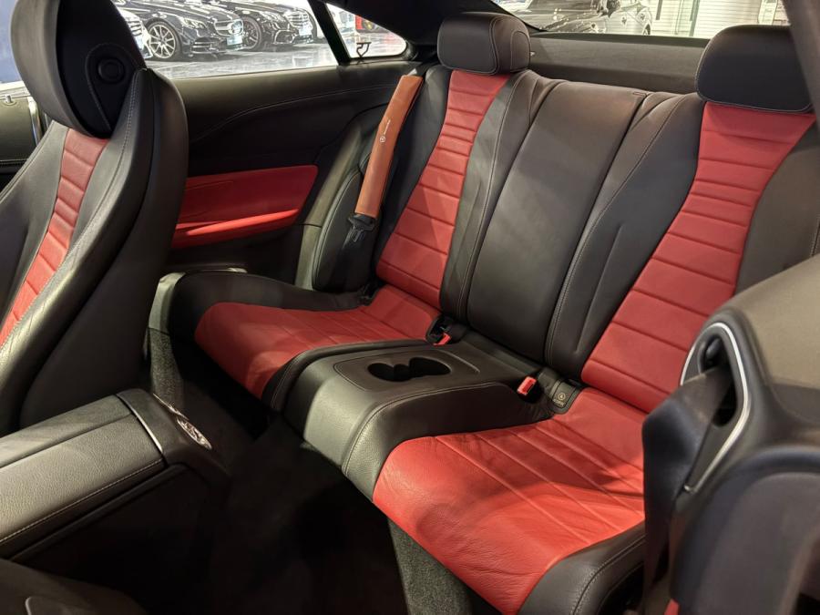 E300 AMG Coupe - Image 4